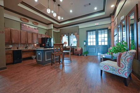 Churchill-Commerce 18